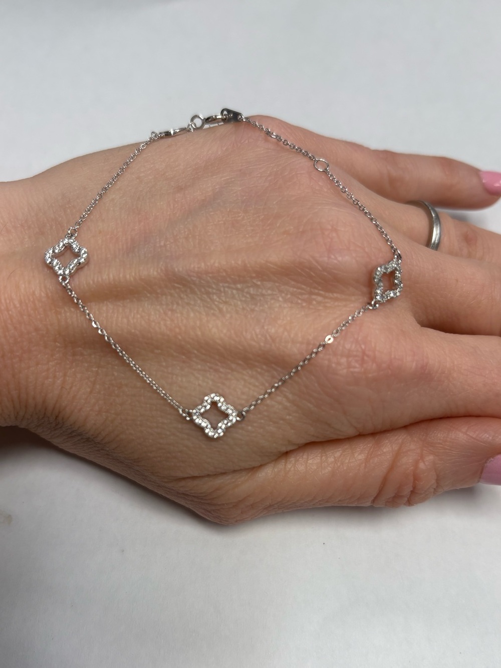 Suzy Levian Sterling Silver White Cubic Zirconia Clover Bracelet NWT